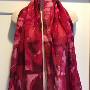 Red scarf